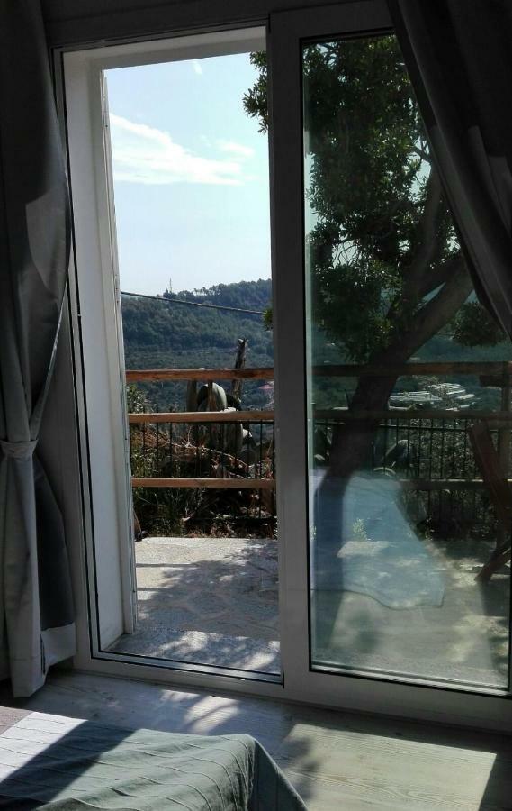 Colpi Di Timone B&B Finale Ligure Bagian luar foto